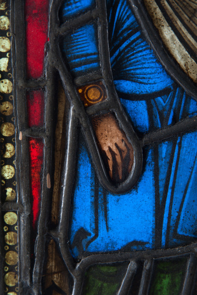 A stained glass panel depicting The Three Kings