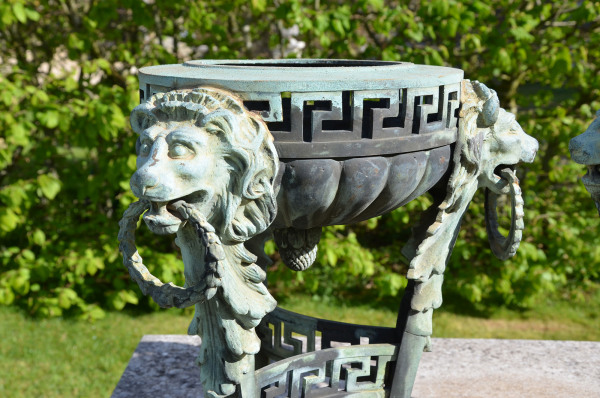 A pair of bronze braziers