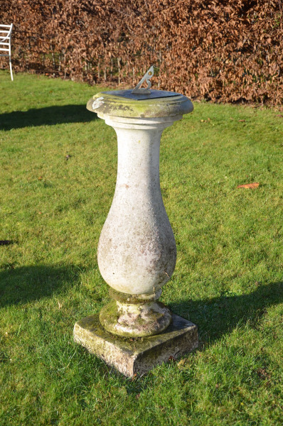  A nicely proportioned early 20th century Portland stone sundial