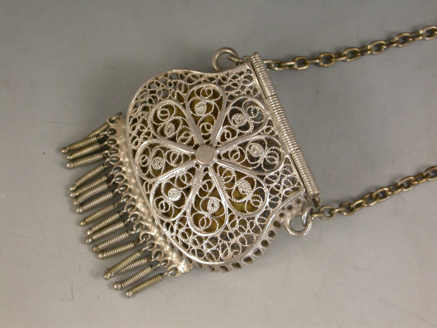 1919 British antique coin purse with sterling silver chain – アンティークショップ SILVER-LUG
